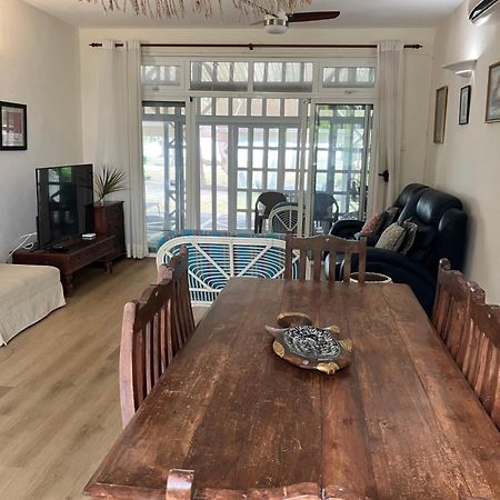 Fully Furnished Luxury Villa 3 Right On A Blue Ocean Belle Mare Buitenkant foto